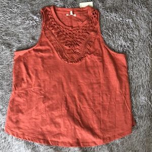 NWT Maurices Rust Crochet Neck Tank